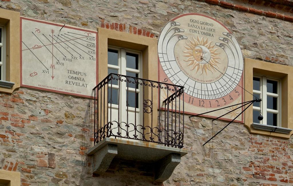 Dimora Storico Romantica Il Sole E La Luna Cerretto Langhe Esterno foto